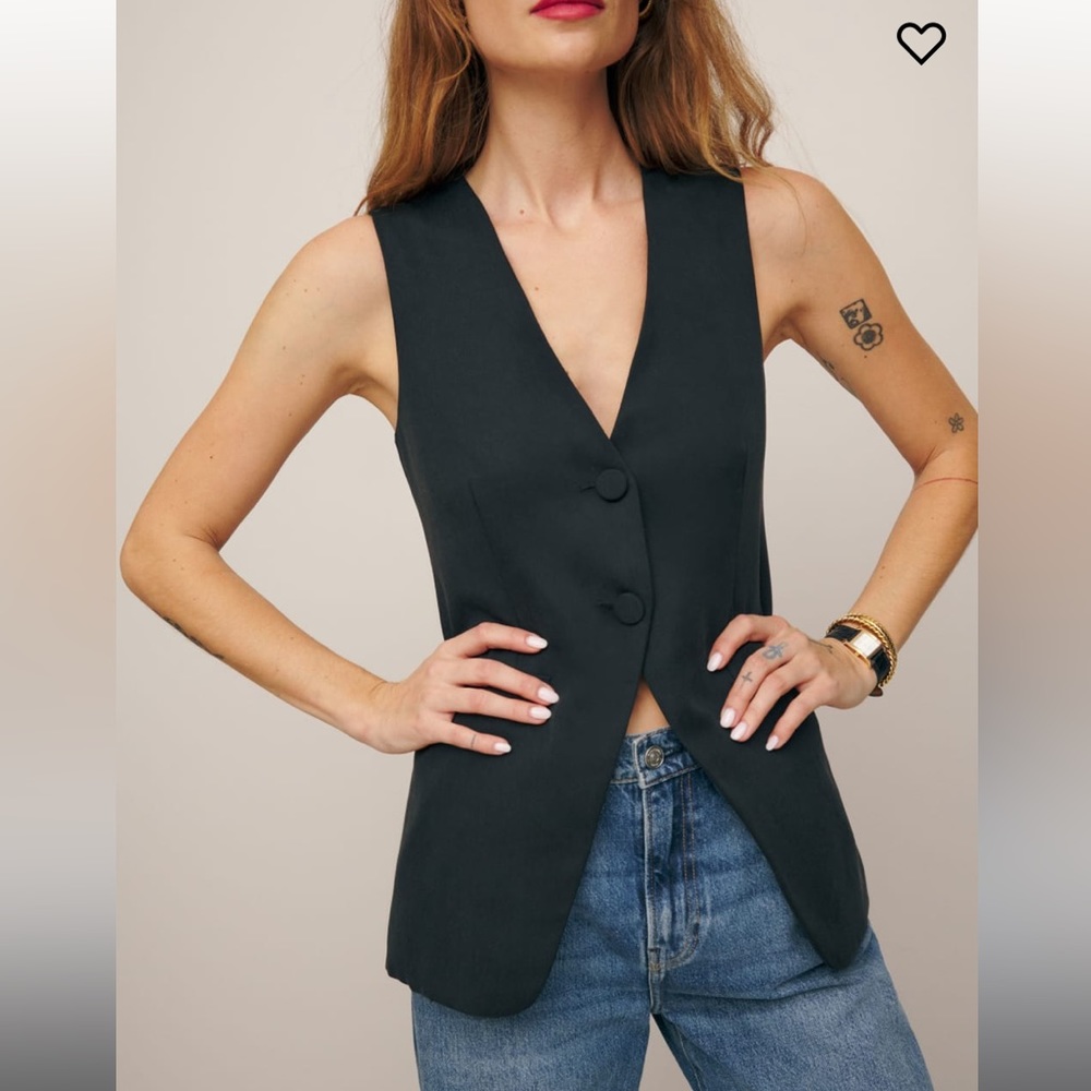 Reformation Casey Vest Black Small